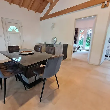 Gite Contemporain En Pleine Nature Avec Balcons, Terrasses Et Tout Confort, Petite Suisse Lorraine - Fr-1-584-323 Ferienhaus *