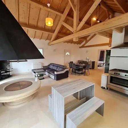 Gite Contemporain En Pleine Nature Avec Balcons, Terrasses Et Tout Confort, Petite Suisse Lorraine - Fr-1-584-323 *