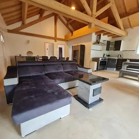 Dom wakacyjny Gite Contemporain En Pleine Nature Avec Balcons, Terrasses Et Tout Confort, Petite Suisse Lorraine - Fr-1-584-323